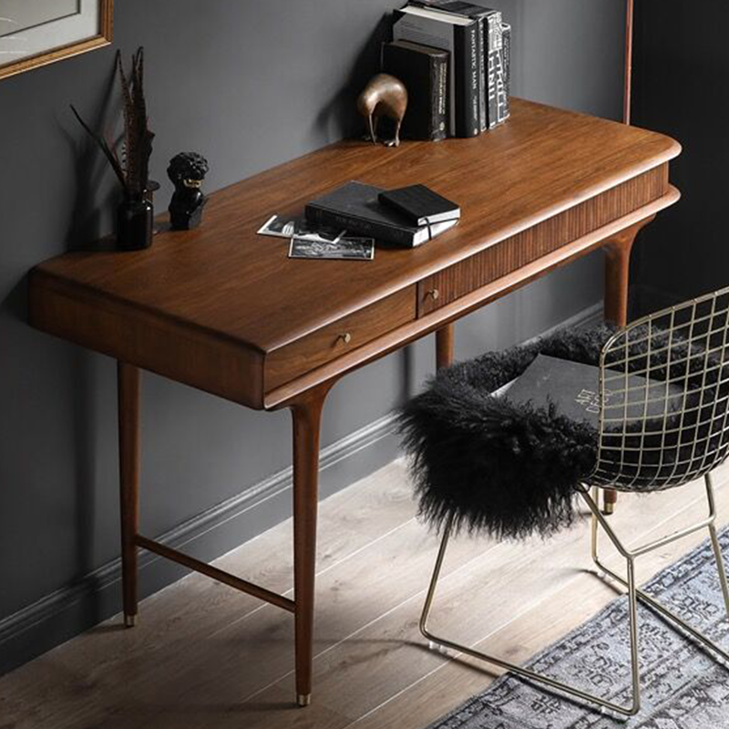 Close-up of the desks natural wood finish and eco-friendly coating, emphasizing its durability and style.