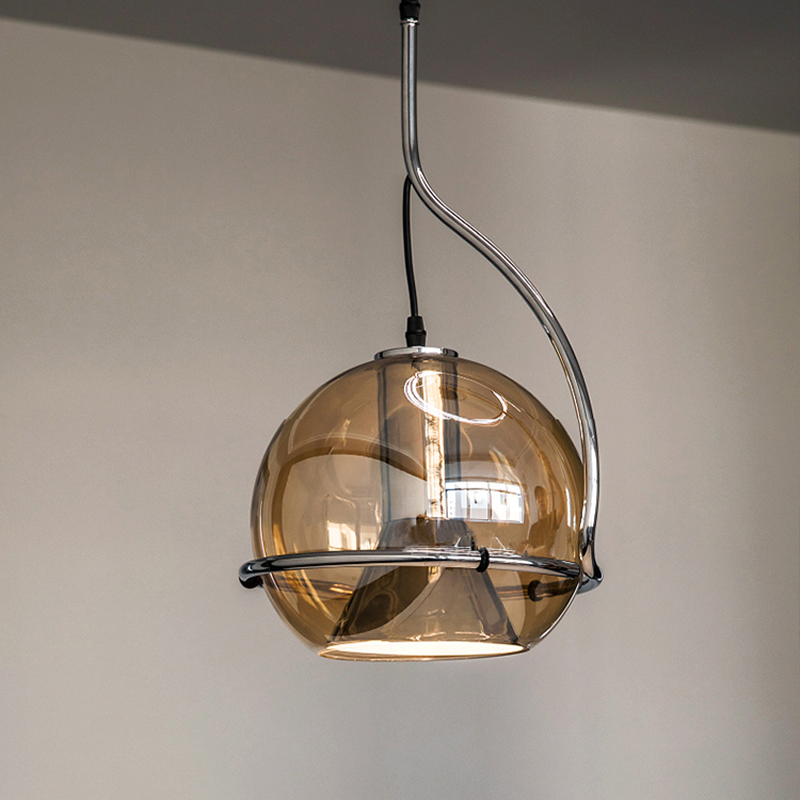 Modern Amber Glass Pendant Lamp with Adjustable Brightness - Image 5