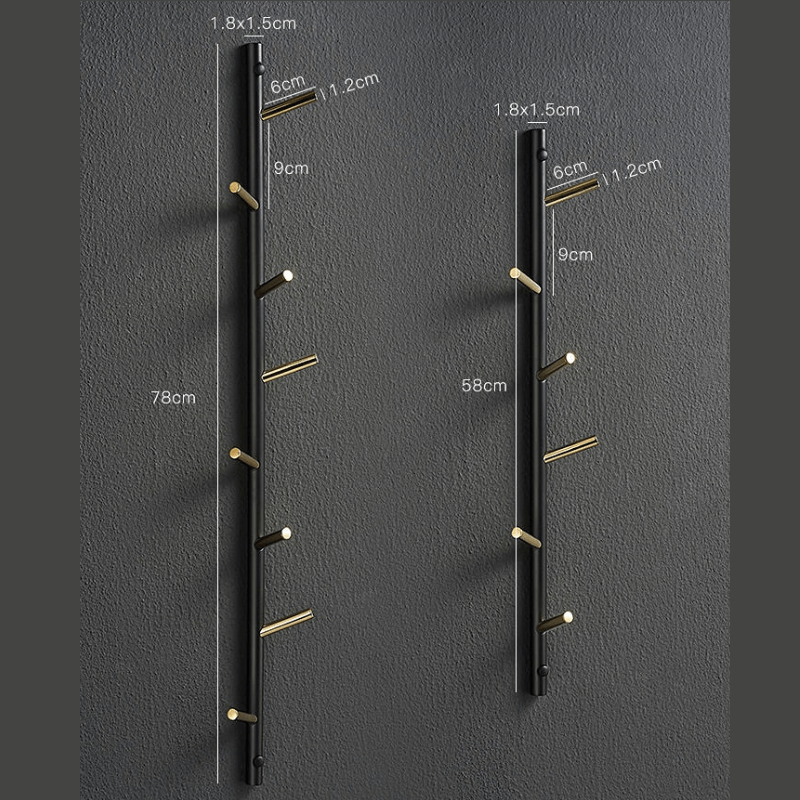 Close-up of the premium aluminum alloy material of the wall-mounted coat rack.