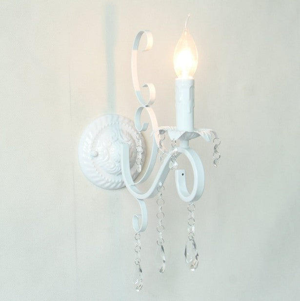 E14 wall lamp installed in a modern living room, providing warm light for a relaxed atmosphere.