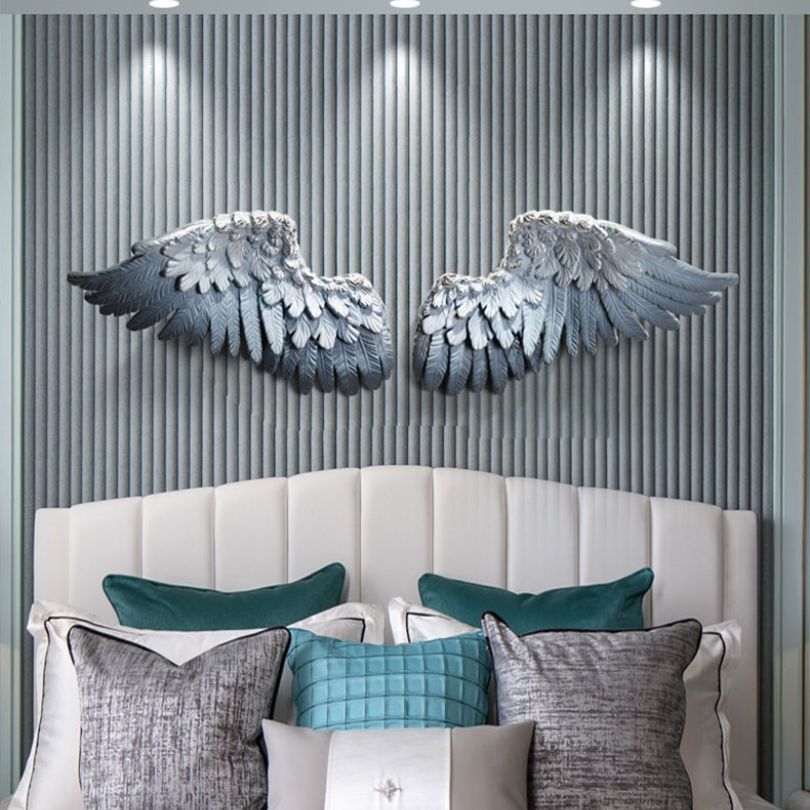 Side view of Nordic 3D Feather Wall Art, showing the intricate details and craftsmanship.