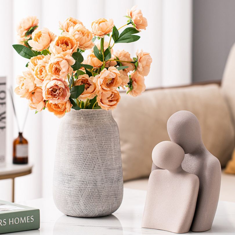 Close-up of the Nordic ceramic vase highlighting its intricate mesh texture and modern aesthetic.