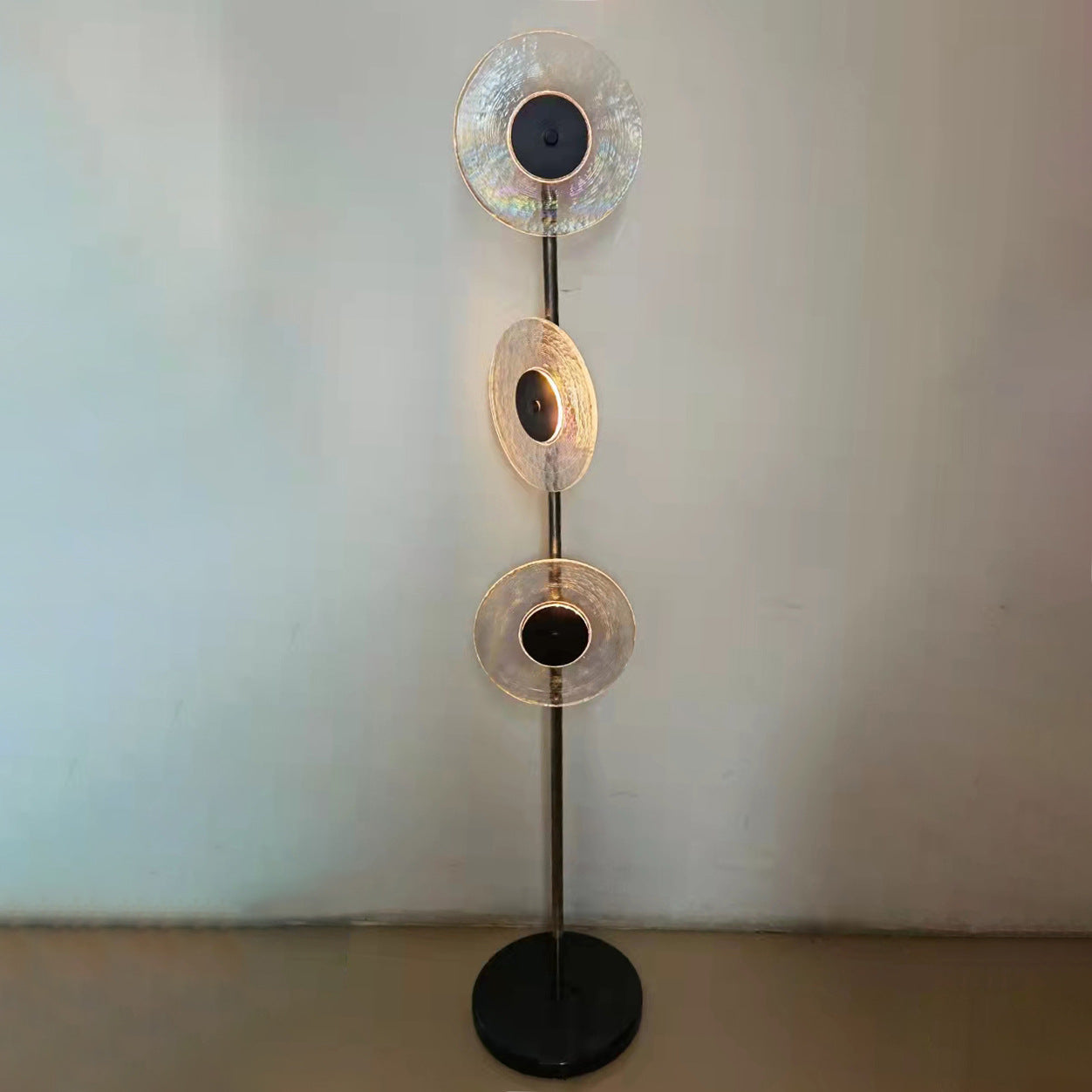 Sleek Modern Glass LED Floor Lamp - Image 6